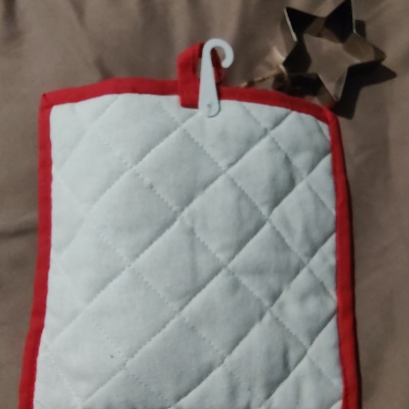 💞 🆕 Brand New Holiday Kitchen 4pc Set - Picture 3 of 5